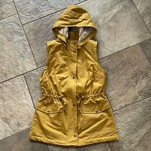 + nwot + LOVE TREE Hooded Vest